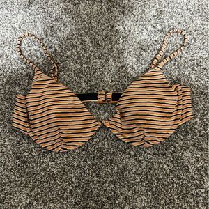 RCVA - size XL - striped bikini top